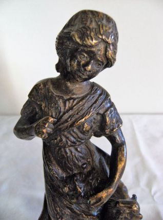 Statue "l'enfant ,faune et la brebis" sur socle