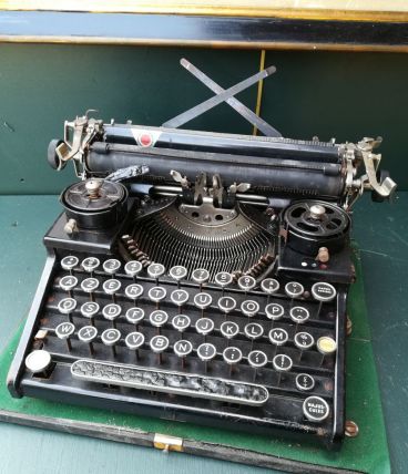 Machine à écrire