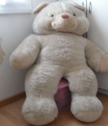 grande peluche nounours anneé 80 taille 1.m35