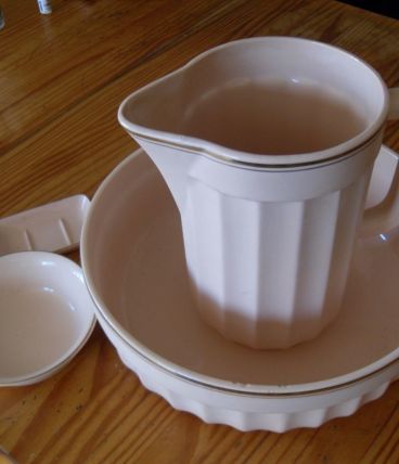 ensemble de toilette ancien