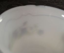 6 tasses à café+ 6 soucoupes + broc