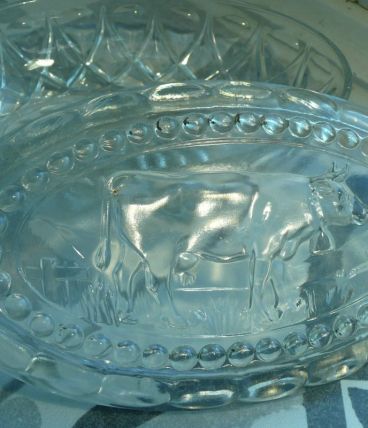 Beurrier verre oval vache relief