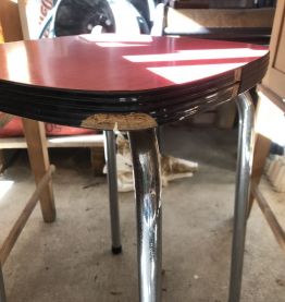 Tabouret Vintage Formica Rouge