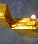 A vendre briquet DUPONT plaqué or