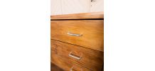 Commode en bois massif