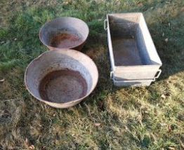 divers pots