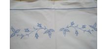  drap bébé brodé mains 50's