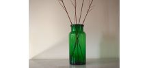 Bocal en verre soufflé de couleur vert foncé
