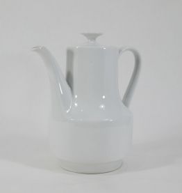 Petite cafetière en porcelaine