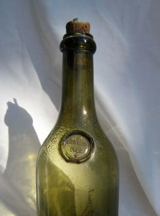 bouteille vintage sérigraphiée PERNOD FILS verre soufflé bul