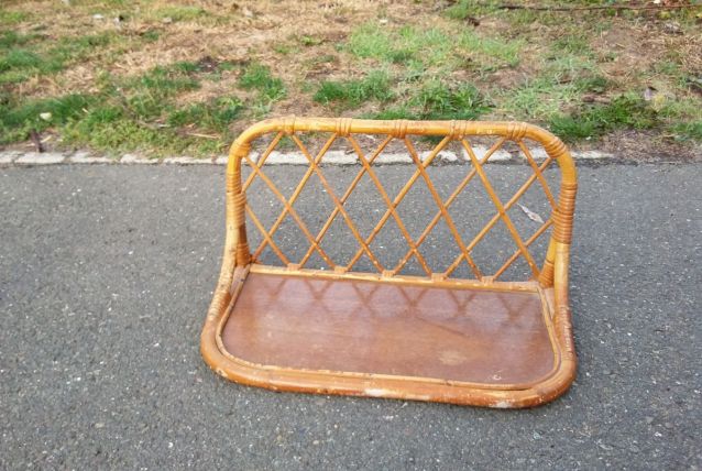 etagere en rotin