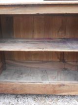 Buffet campagnard en noyer