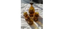 Carafe et 6 petits verres