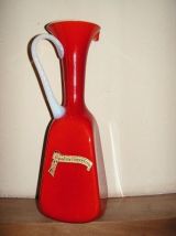 Vase , carafon en opaline rouge 