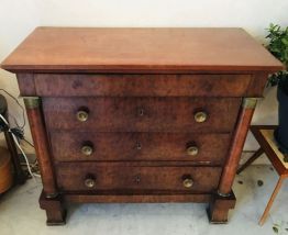 commode de style empire en loupe