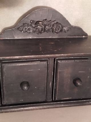 coffret noir effet vieilli