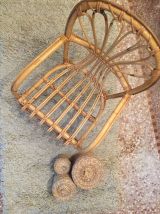 Chaise en rotin pour enfant