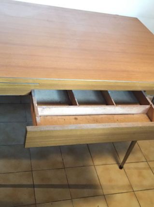 TABLE FORMICA A RALLONGES