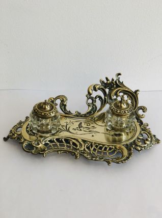 Encrier en laiton doré forme rocaille style Louis XIV