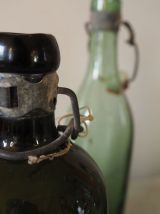 Lot de 5 bouteilles en verre soufflé