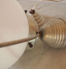 Suspension globe opaline vintage