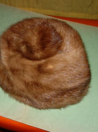 toque en fourrure