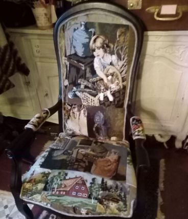Voltaire revisité,entièrement recouvert de canevas vintage