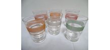 six verres ancien  de couleurs