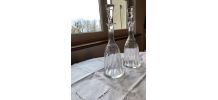 Deux carafes en cristal