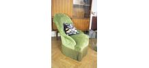 RARE - Fauteuil crapaud velours vintage vert amande 1970's