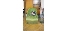RARE - Fauteuil crapaud velours vintage vert amande 1970's