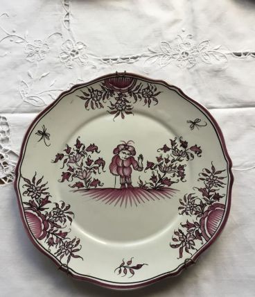 Assiette décorative ancienne 