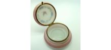 Bonbonnière en opaline