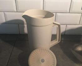 Pot à eau Tupperware vintage