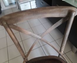2 tres Belles chaises en chene 