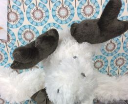 cadre ancien patiné, déco peluche