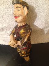 statuette