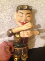 statuette