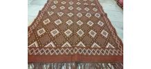 Tapis marron fait à la main 