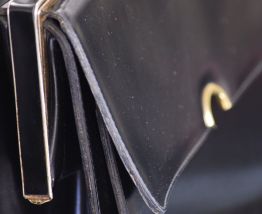 sac à main en cuir vintage