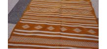 Kilim jaune fait à la main 