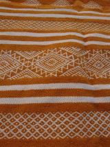 Kilim jaune fait à la main 