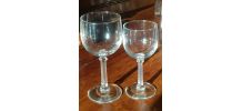 ensemble de verres à pied 