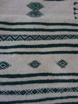 Tapis kilim blanc et vert fait main en pure laine 