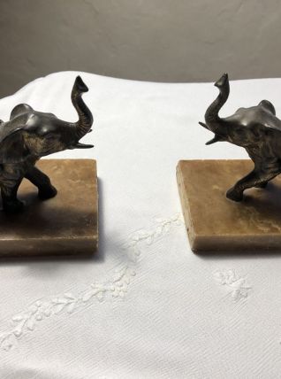 Serres livres éléphants 