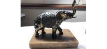 Serres livres éléphants 
