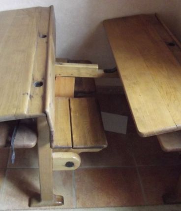 ancien bureau d'ecolier