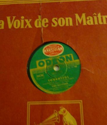 RARE Yves MONTAND 78 Tours