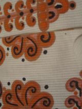 robe a motif vintage 70
