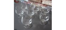 9 verres à Cognac en verre  gravé/son cristallin